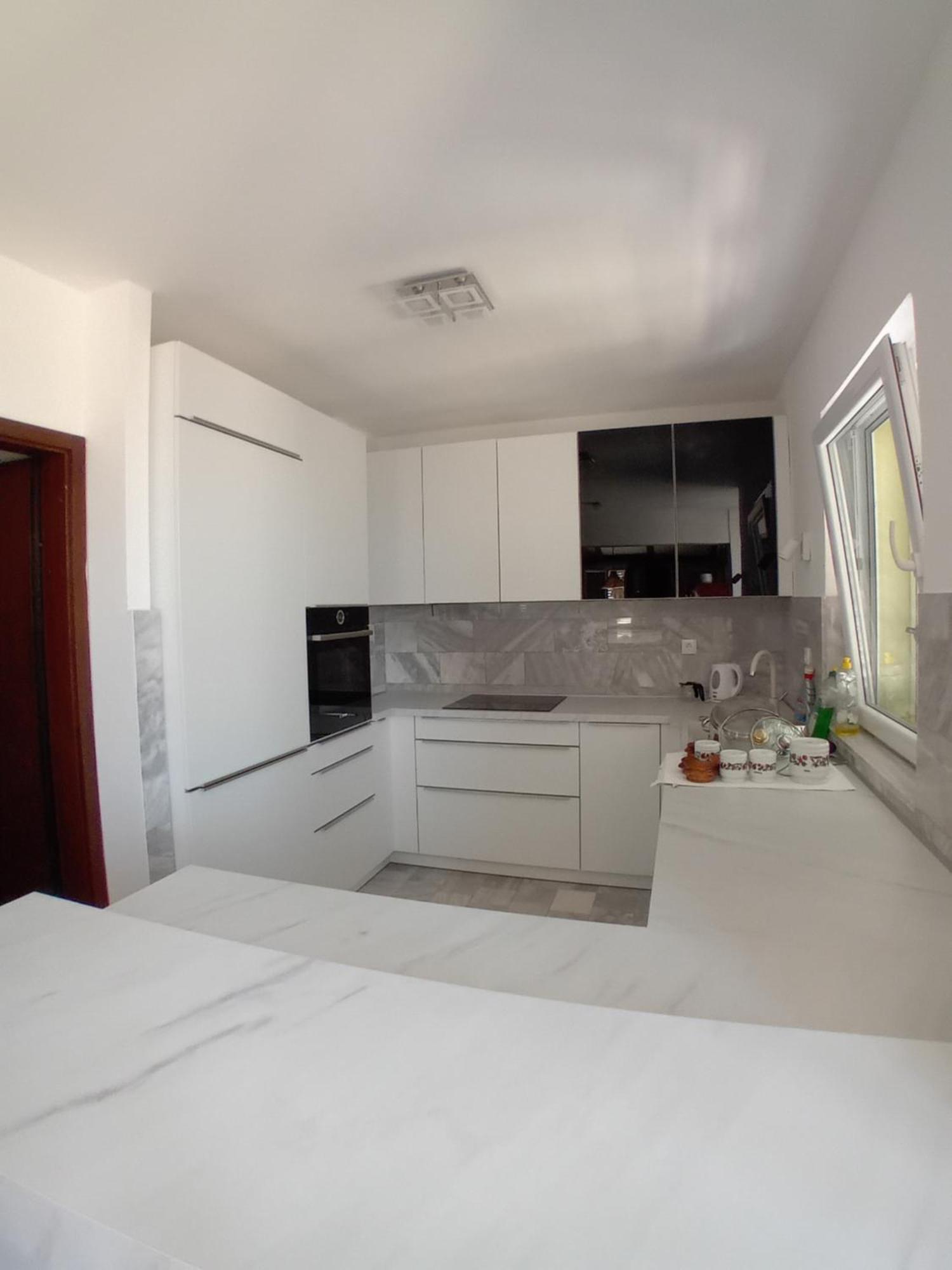 Sea View Family Apartment Baška Voda